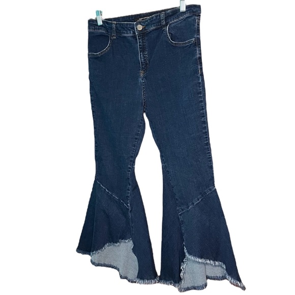 Zara Flare Bell Bottom Fray Hem Women's Jeans Size Large Blue Denim - Picture 5 of 5